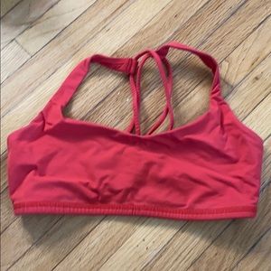Lululemon sports bra